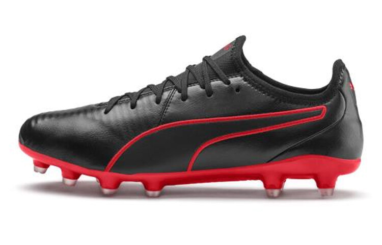 King Pro FG Черный Высокий риск Красный Puma
King Pro FG Черный Высокий риск Красный Puma