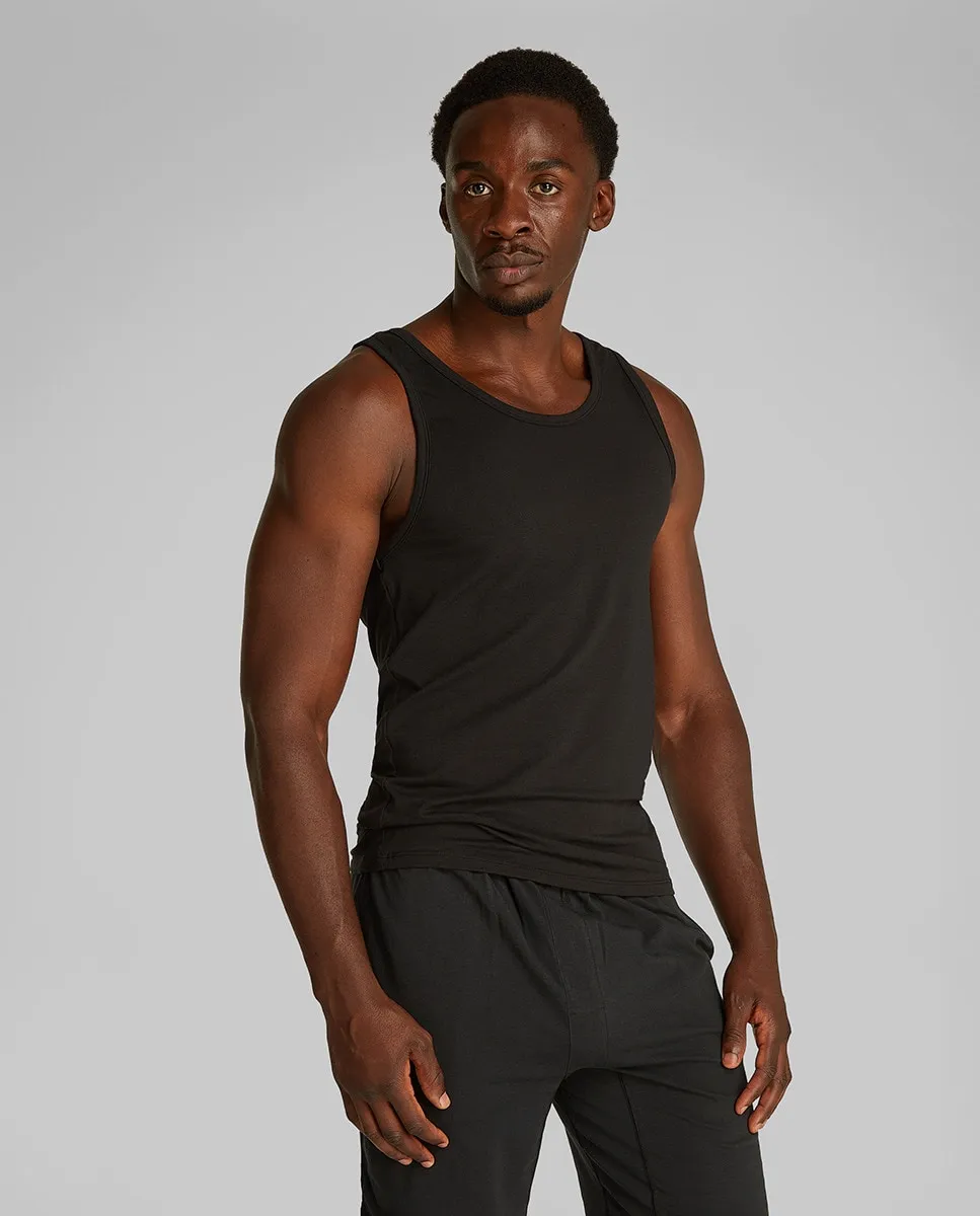 Упаковка из 3 маек с круглым вырезом Calvin Klein, черный
Упаковка из 3 маек с круглым вырезом Calvin Klein, черный