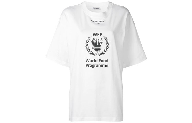 Футболка женская белая Balenciaga
Футболка женская белая Balenciaga