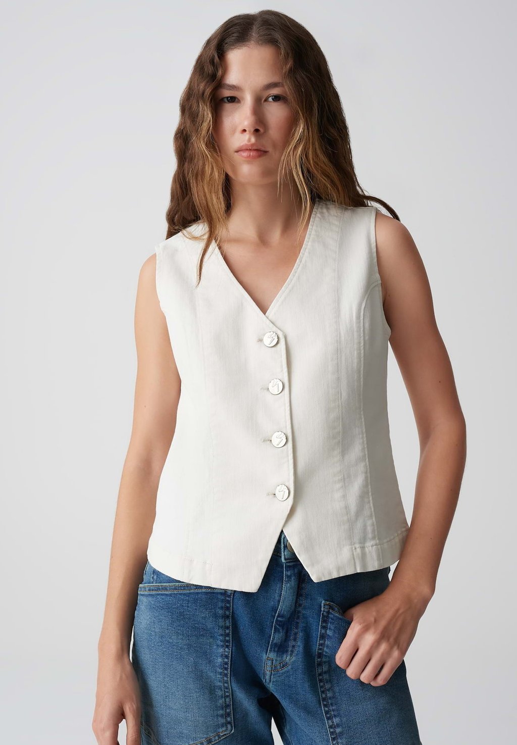 Топ без рукавов WILYA OPUS, белый
Топ без рукавов WILYA OPUS, белый