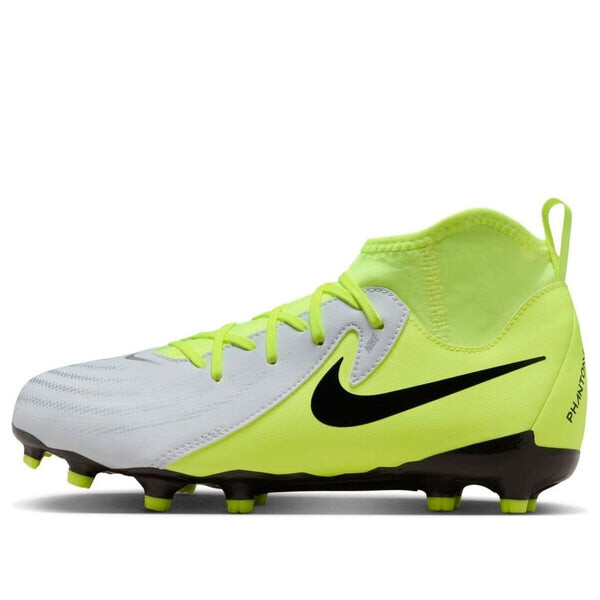 Кроссовки phantom luna 2 academy mg 'mad voltage pack volt black' Nike, серебряный
Кроссовки phantom luna 2 academy mg 'mad voltage pack volt black' Nike, серебряный