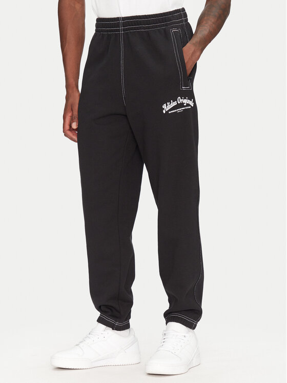 Спортивные брюки обычного кроя JP4487 Adidas, черный
Спортивные брюки обычного кроя JP4487 Adidas, черный