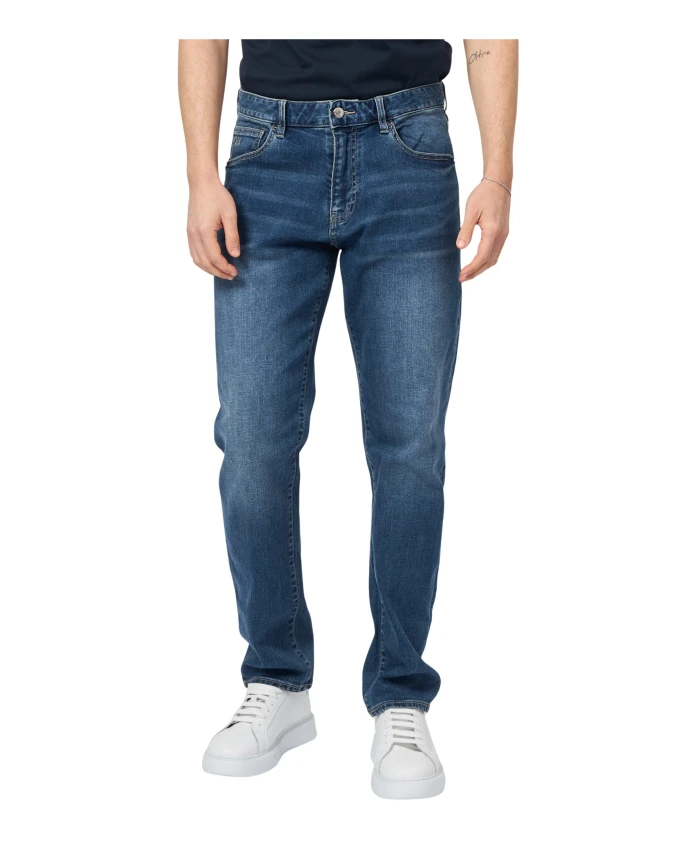 Синие джинсы с вышитым логотипом Armani Exchange, синий
Синие джинсы с вышитым логотипом Armani Exchange, синий