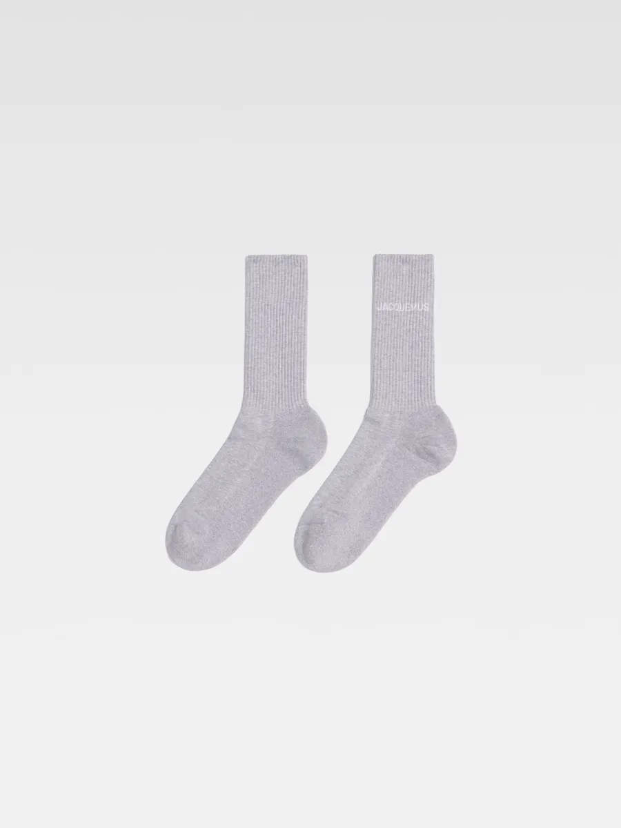 Носки в рубчик Les chaussettes Жакмюс Jacquemus, средне-серый
Носки в рубчик Les chaussettes Жакмюс Jacquemus, средне-серый