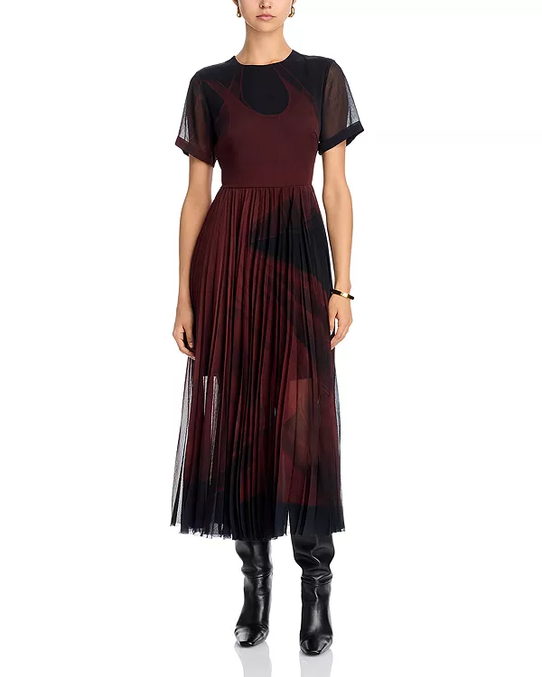Платье с плиссировкой для танцев Jason Wu Collection, красный
Платье с плиссировкой для танцев Jason Wu Collection, красный