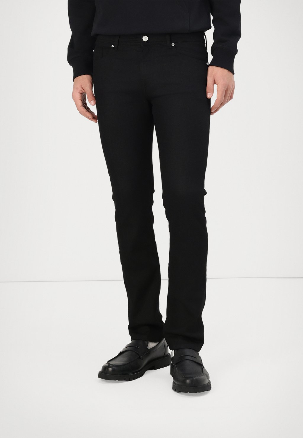 Джинсы облегающего кроя KARL LAGERFELD, черный
Джинсы облегающего кроя KARL LAGERFELD, черный