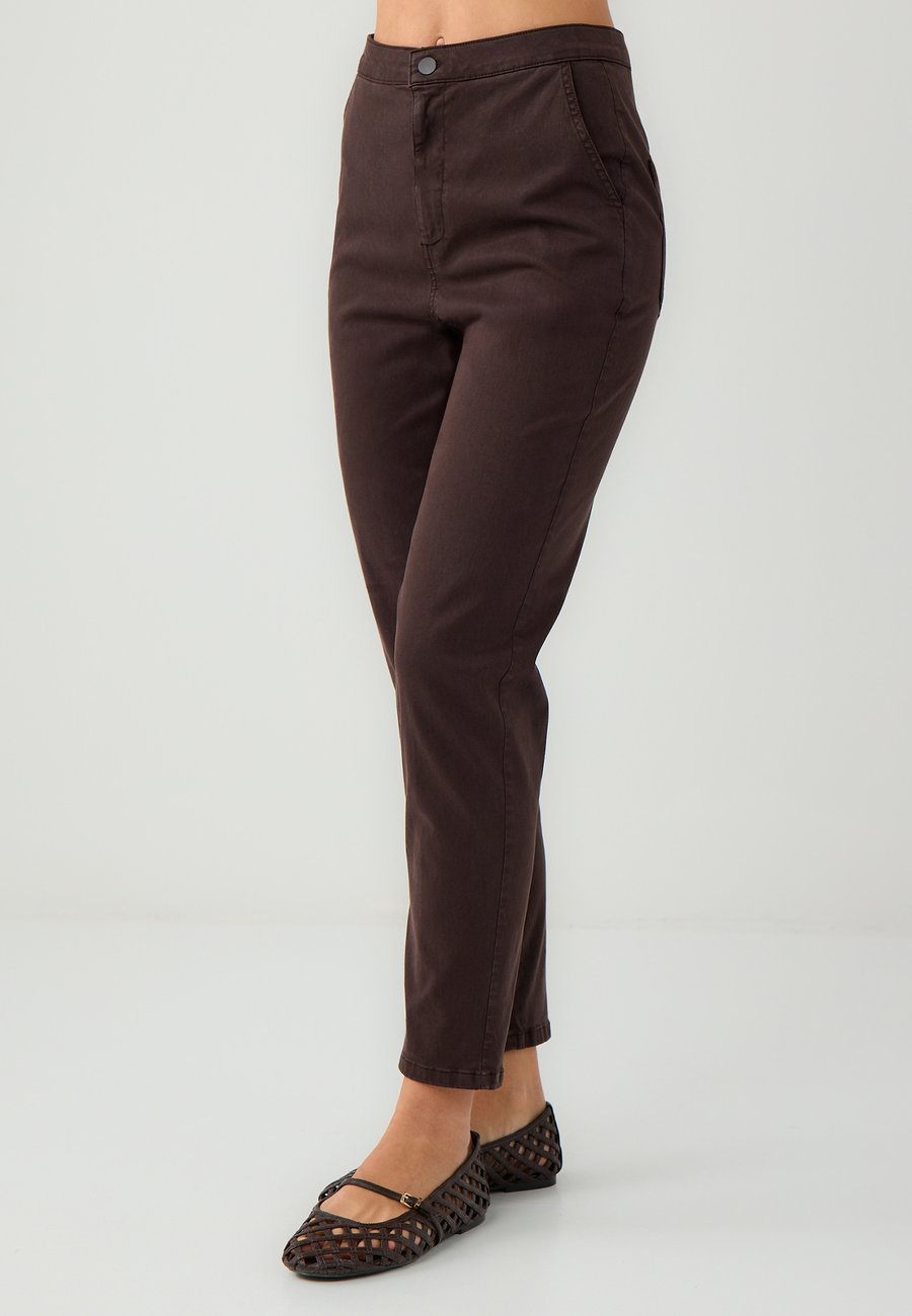 Брюки Jimmy Key Trousers, Bitter Brown/Dark Brown
Брюки Jimmy Key Trousers, Bitter Brown/Dark Brown