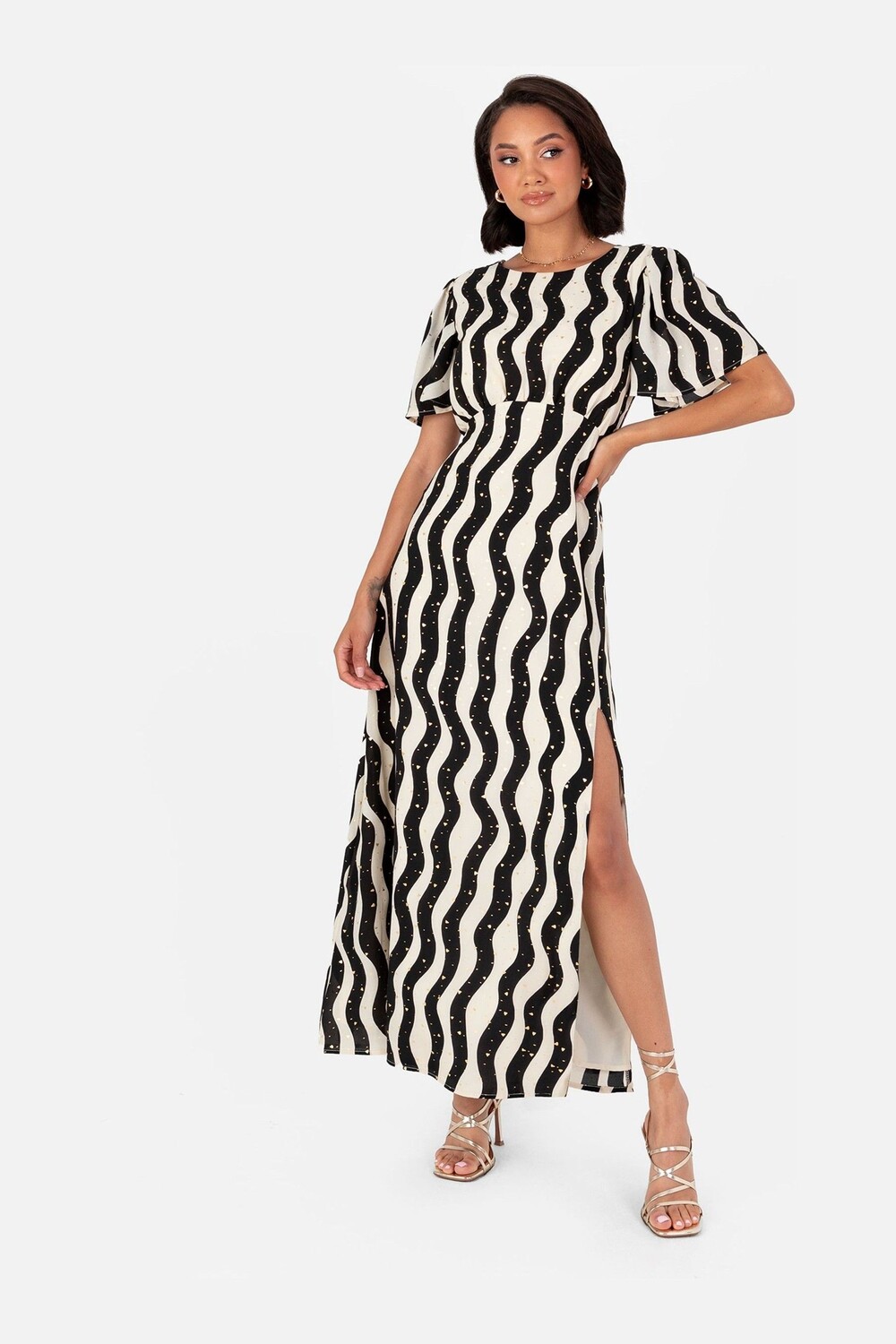 Платье мидакси с однотонным волнистым принтом, изогнутой талией и рукавами ангелочками Lovedrobe, бежевый
Платье мидакси с однотонным волнистым принтом, изогнутой талией и рукавами ангелочками Lovedrobe, бежевый