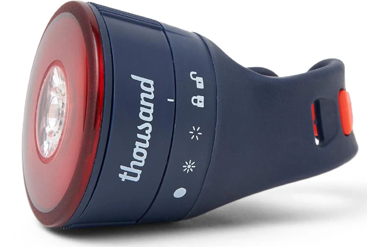 Задний велосипедный фонарь с магнитным креплением Thousand, Navy
Задний велосипедный фонарь с магнитным креплением Thousand, Navy