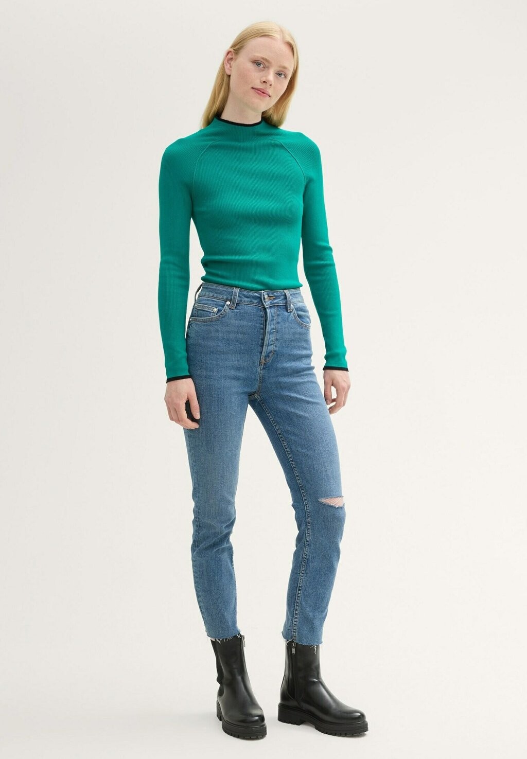 Джемпер ROLLKRAGEN TOM TAILOR DENIM, бирюзовый
Джемпер ROLLKRAGEN TOM TAILOR DENIM, бирюзовый