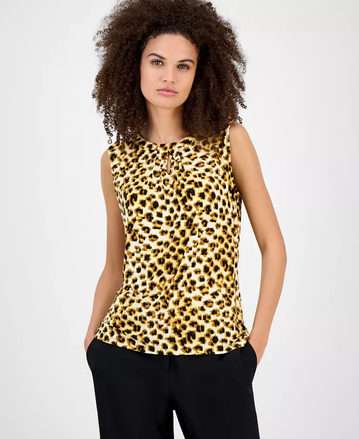 Женская майка с принтом и вырезом-замочной скважиной Kasper, белый
Женская майка с принтом и вырезом-замочной скважиной Kasper, белый