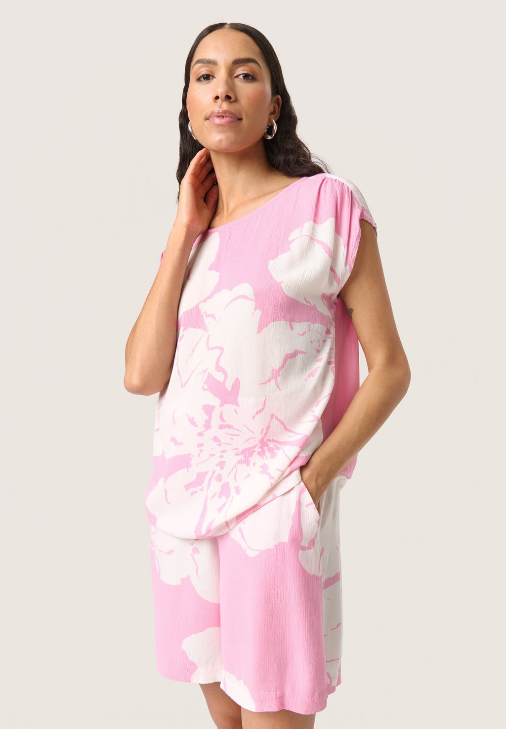 Блуза SLZAYA Soaked in Luxury, светло-розовый
Блуза SLZAYA Soaked in Luxury, светло-розовый