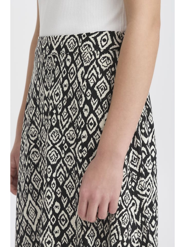 ICHI Юбка IHLINNO свободного кроя, цвет Black Diamond Ikat
ICHI Юбка IHLINNO свободного кроя, цвет Black Diamond Ikat