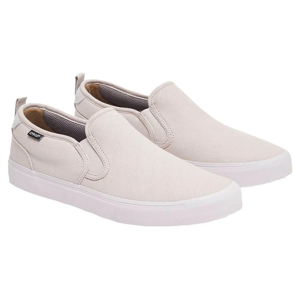 Кроссовки Oakley Banks Slip-On Canvas, бежевый
Кроссовки Oakley Banks Slip-On Canvas, бежевый