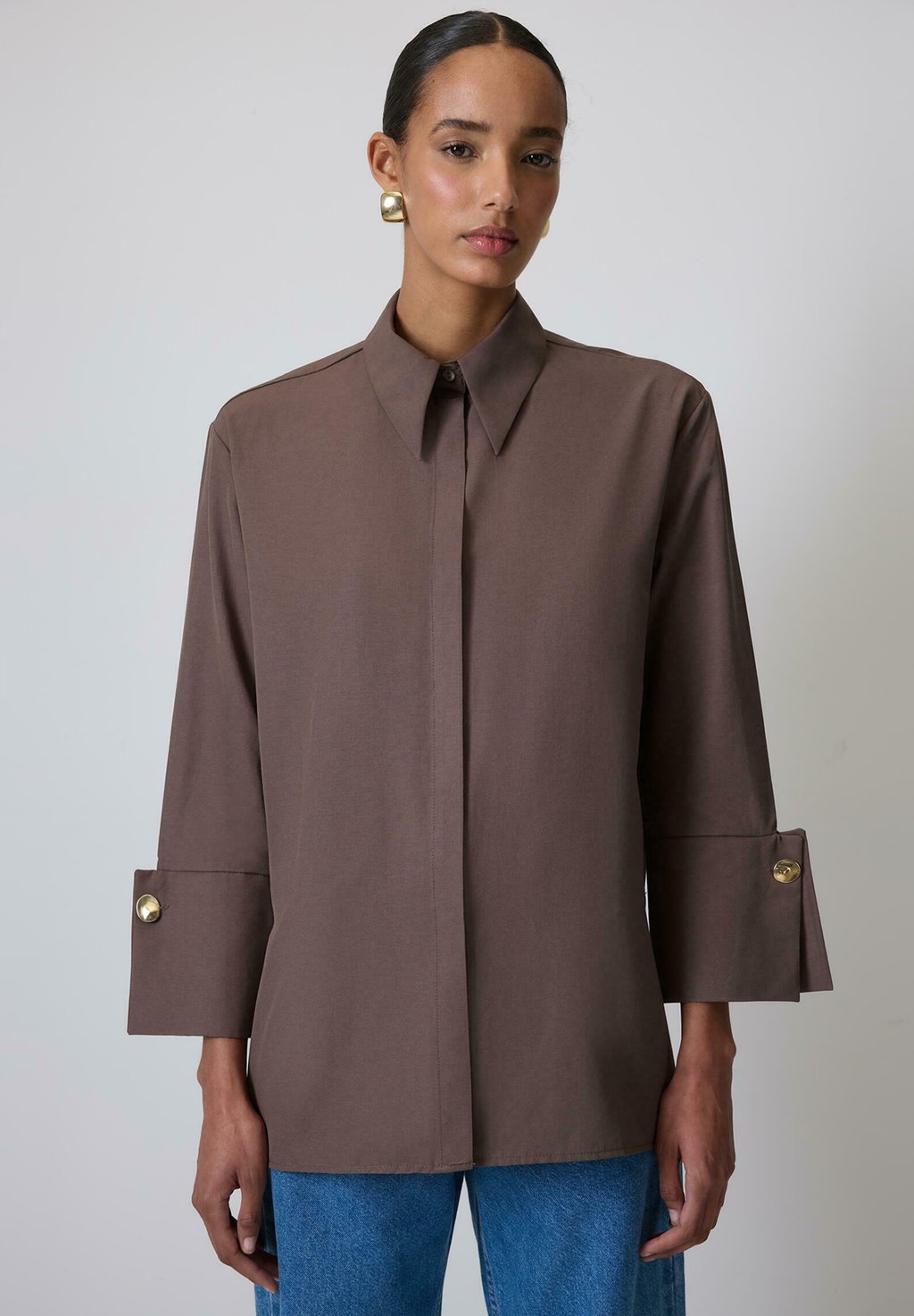 Блузка на пуговицах WITH WIDEE CUFF Touché Privé, коричневый
Блузка на пуговицах WITH WIDEE CUFF Touché Privé, коричневый
