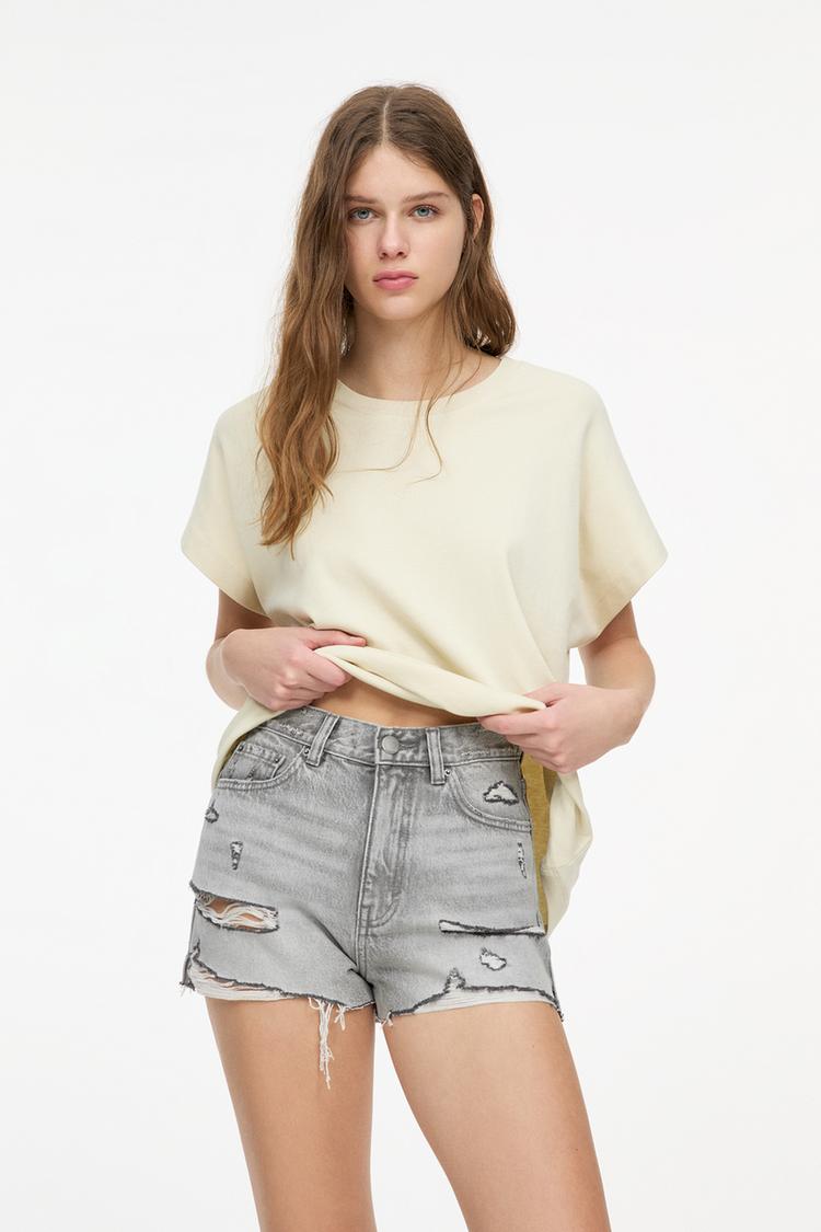 Джинсовые шорты с необработанными краями Pull And Bear, серый
Джинсовые шорты с необработанными краями Pull And Bear, серый