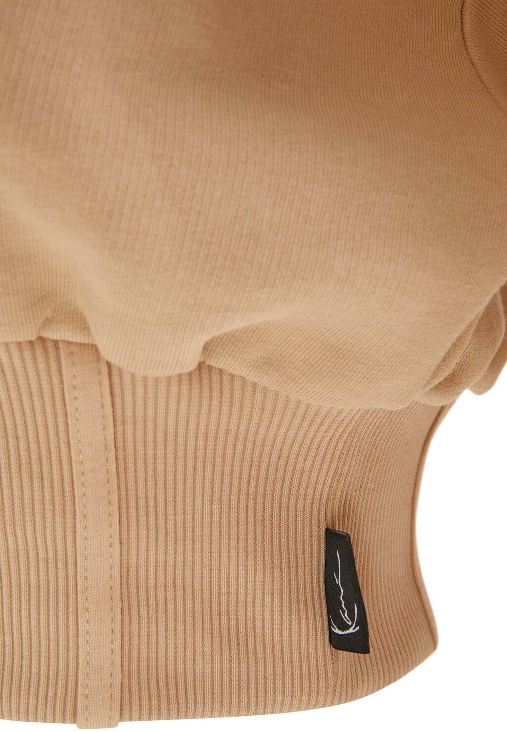 Капюшон Signature Corset Karl Kani, песок
Капюшон Signature Corset Karl Kani, песок