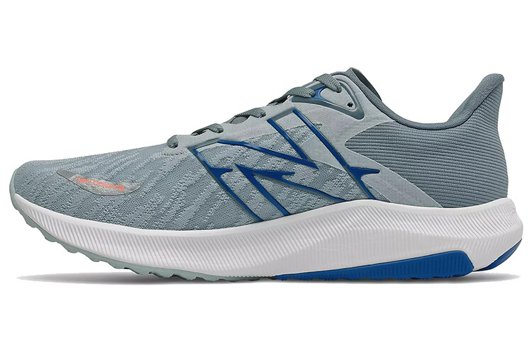 Мужские беговые кроссовки New Balance NB FuelCell Propel
Мужские беговые кроссовки New Balance NB FuelCell Propel
