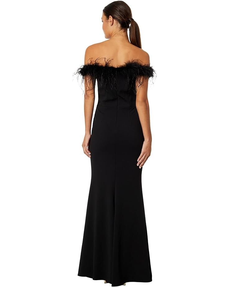 Платье XSCAPE Off-the-Shoulder Long Scuba Crepe Feathers, черный
Платье XSCAPE Off-the-Shoulder Long Scuba Crepe Feathers, черный