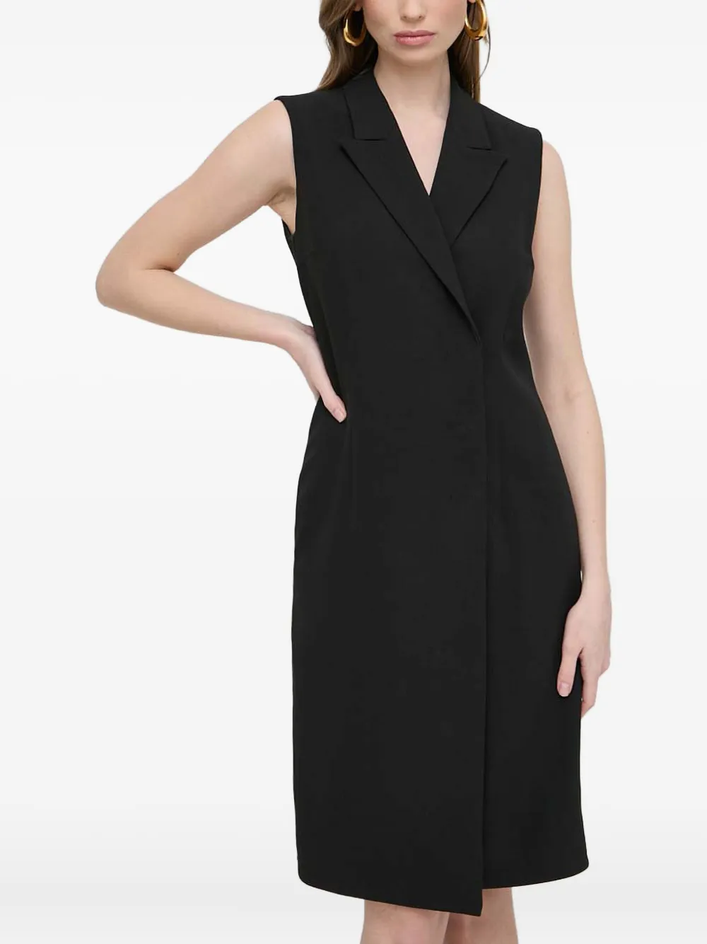 Мини-платье без рукавов с лацканами BOSS, черный
Мини-платье без рукавов с лацканами BOSS, черный