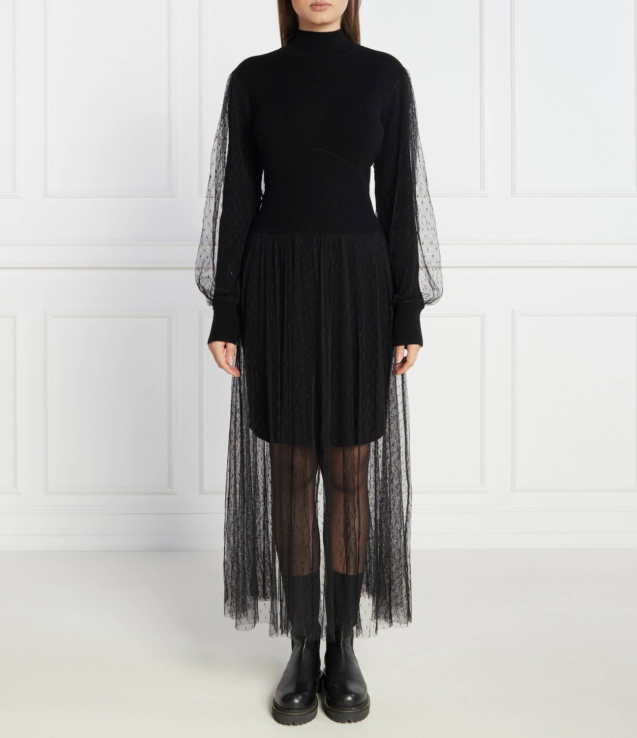 Платье TWINSET, черный
Платье TWINSET, черный