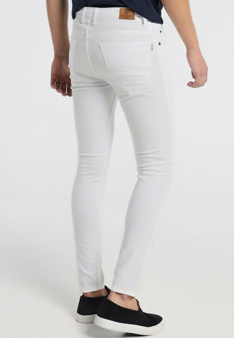 Джинсы облегающего кроя ZIGARETTE MITTEL Six Valves, белый
Джинсы облегающего кроя ZIGARETTE MITTEL Six Valves, белый