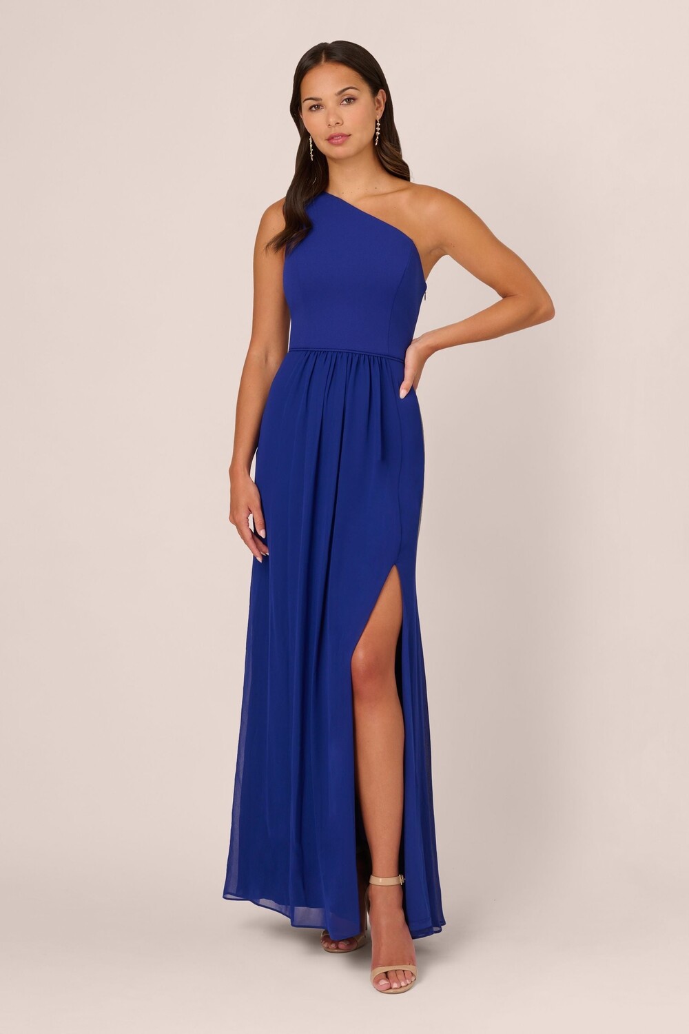 Шифоновое платье на одно плечо Adrianna Papell, синий
Шифоновое платье на одно плечо Adrianna Papell, синий