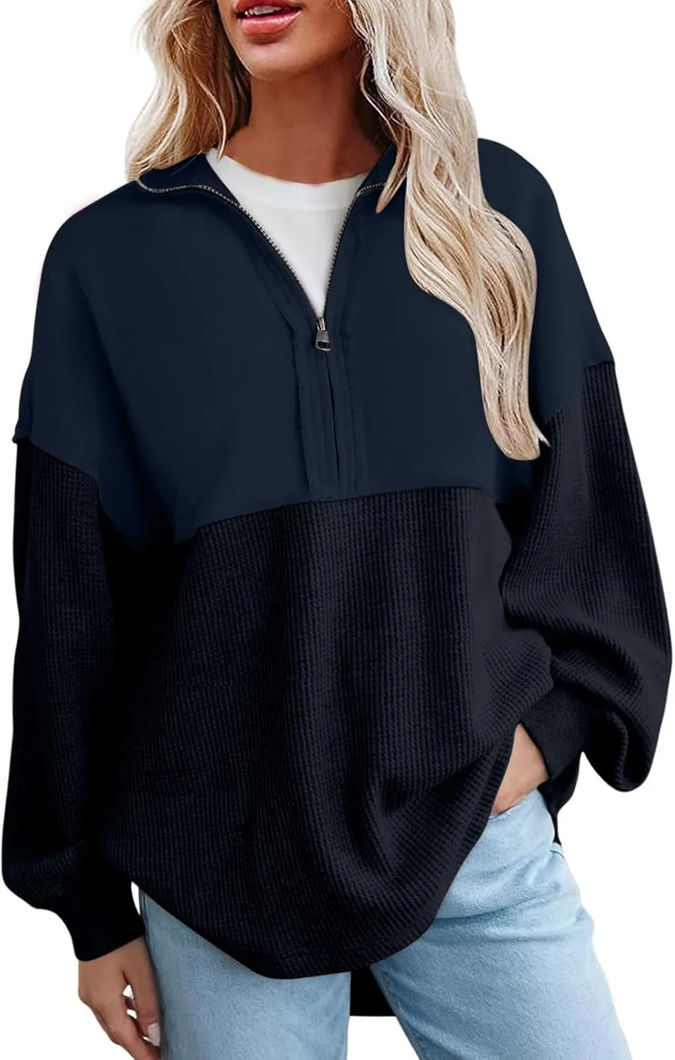 Полузип худи женское с V-образным вырезом и отложным воротником AQAYL
Полузип худи женское с V-образным вырезом и отложным воротником AQAYL