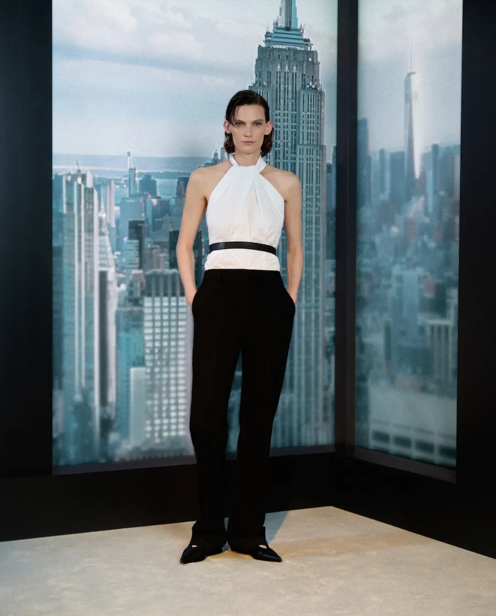 Женские расклешенные брюки с рельефной строчкой Woman Limited El Corte Inglés, черный
Женские расклешенные брюки с рельефной строчкой Woman Limited El Corte Inglés, черный