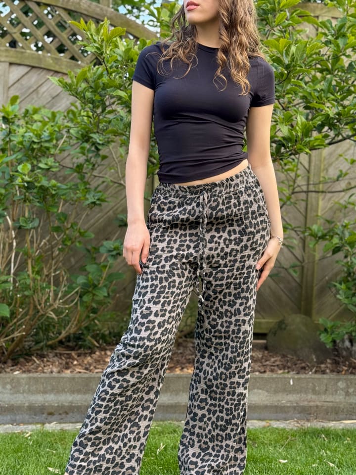 Тканевые брюки Hailys 
Тканевые брюки Hailys