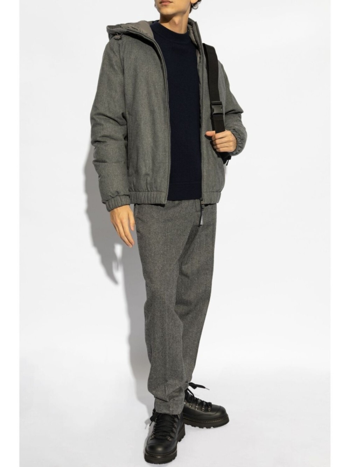 Джемпер с нашивкой-логотипом Moncler, синий
Джемпер с нашивкой-логотипом Moncler, синий