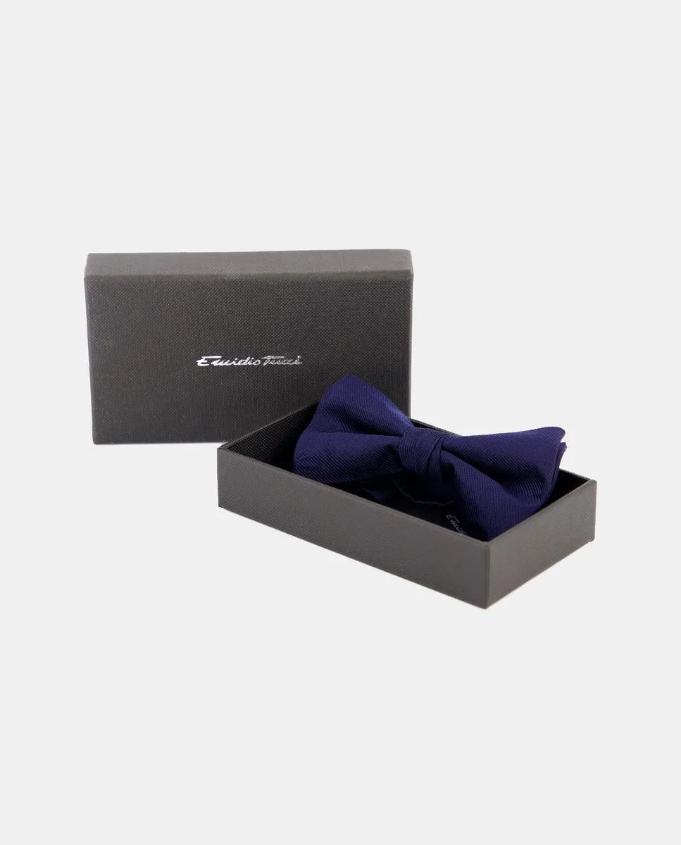 Регулируемый мужской галстук-бабочка Emidio Tucci, тёмно-синий
Регулируемый мужской галстук-бабочка Emidio Tucci, тёмно-синий