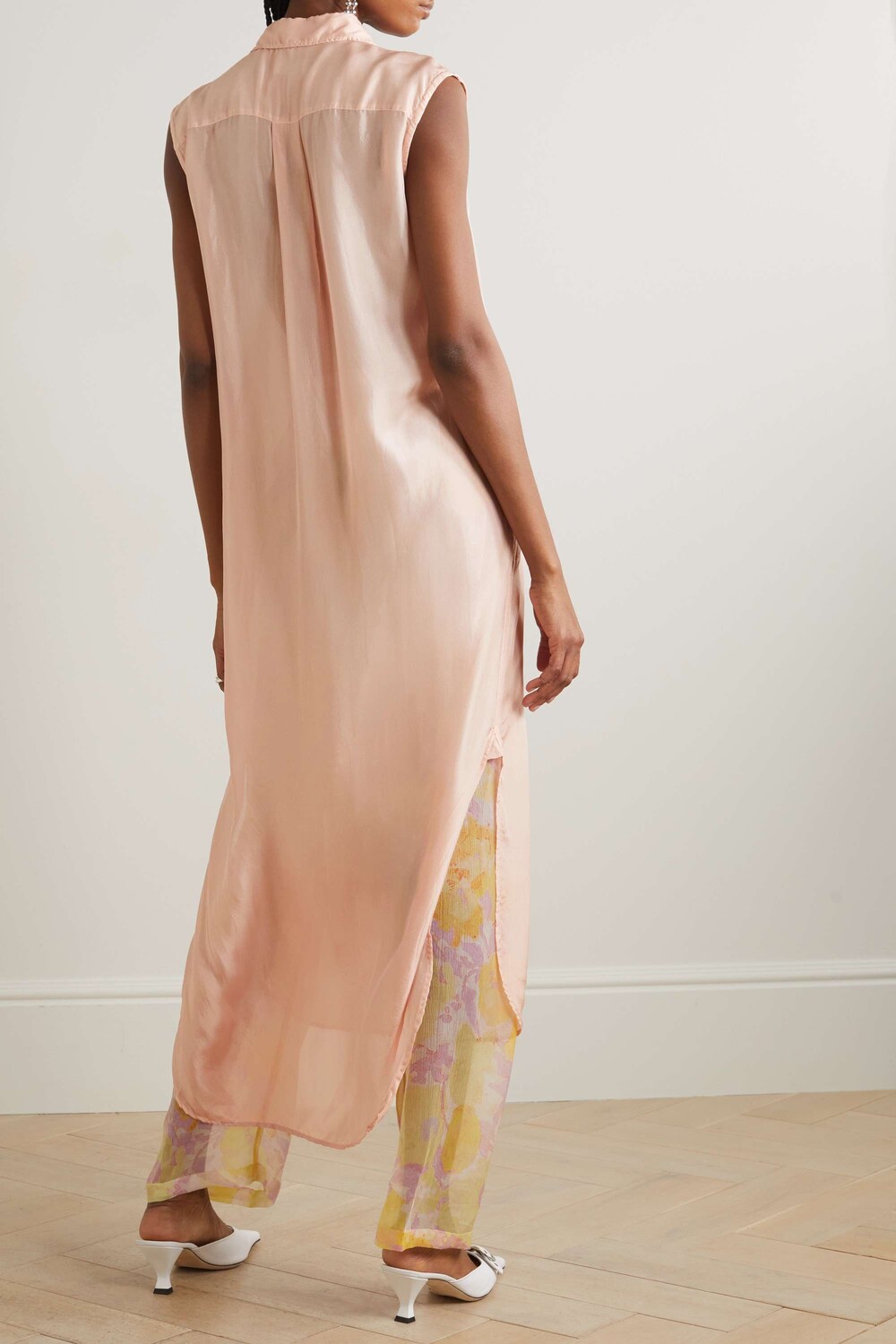 DRIES VAN NOTEN платье-рубашка из шелка хаботай, коралловый
DRIES VAN NOTEN платье-рубашка из шелка хаботай, коралловый