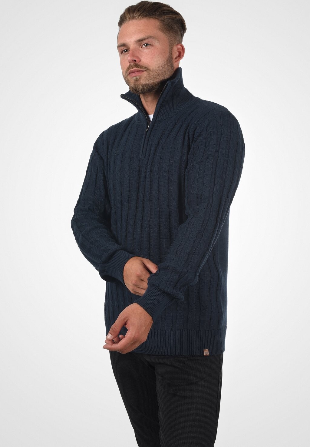 Свитер Idpaulo Indicode, цвет navy
Свитер Idpaulo Indicode, цвет navy