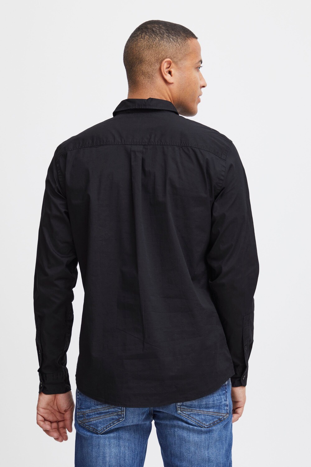 Рубашка BLEND Langarm BHBoxwell shirt Shirt 20716264, черный
Рубашка BLEND Langarm BHBoxwell shirt Shirt 20716264, черный