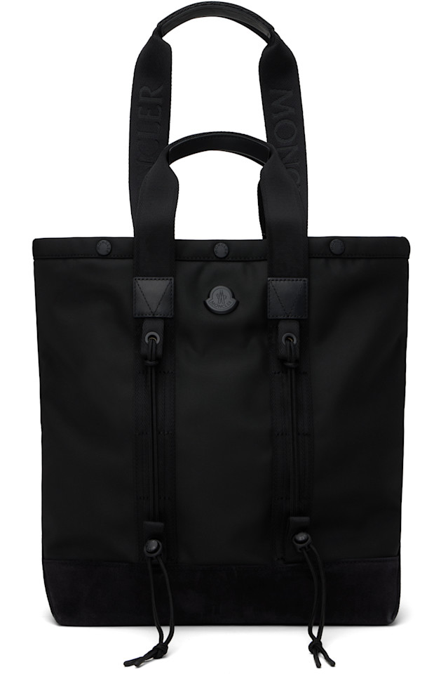 Технологичная водоотталкивающая маленькая сумка-тоут Moncler, черный
Технологичная водоотталкивающая маленькая сумка-тоут Moncler, черный