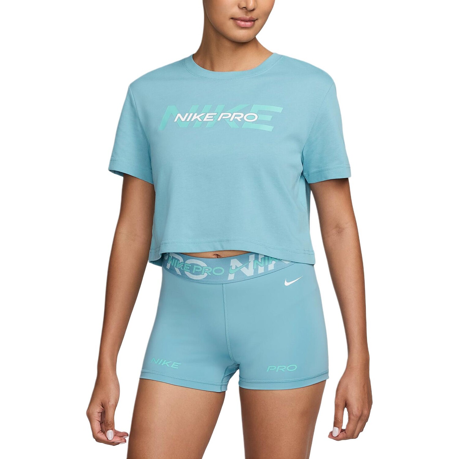 Футболка женская Nike
Футболка женская Nike