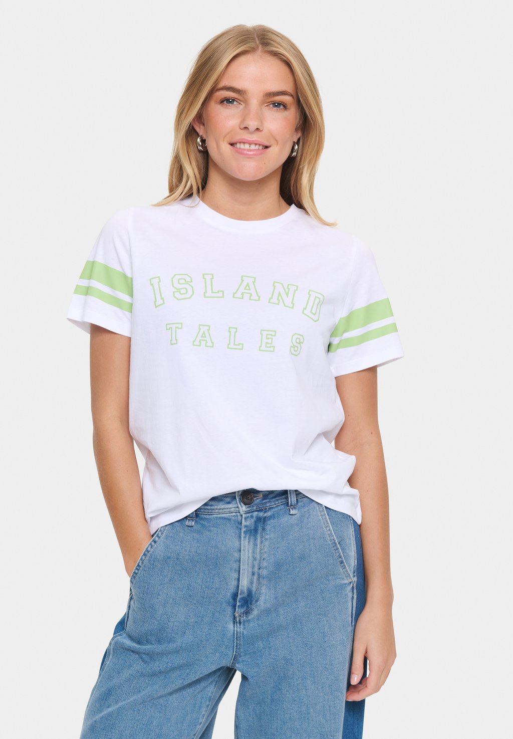 Футболка с принтом HINE Saint Tropez, кремовый
Футболка с принтом HINE Saint Tropez, кремовый