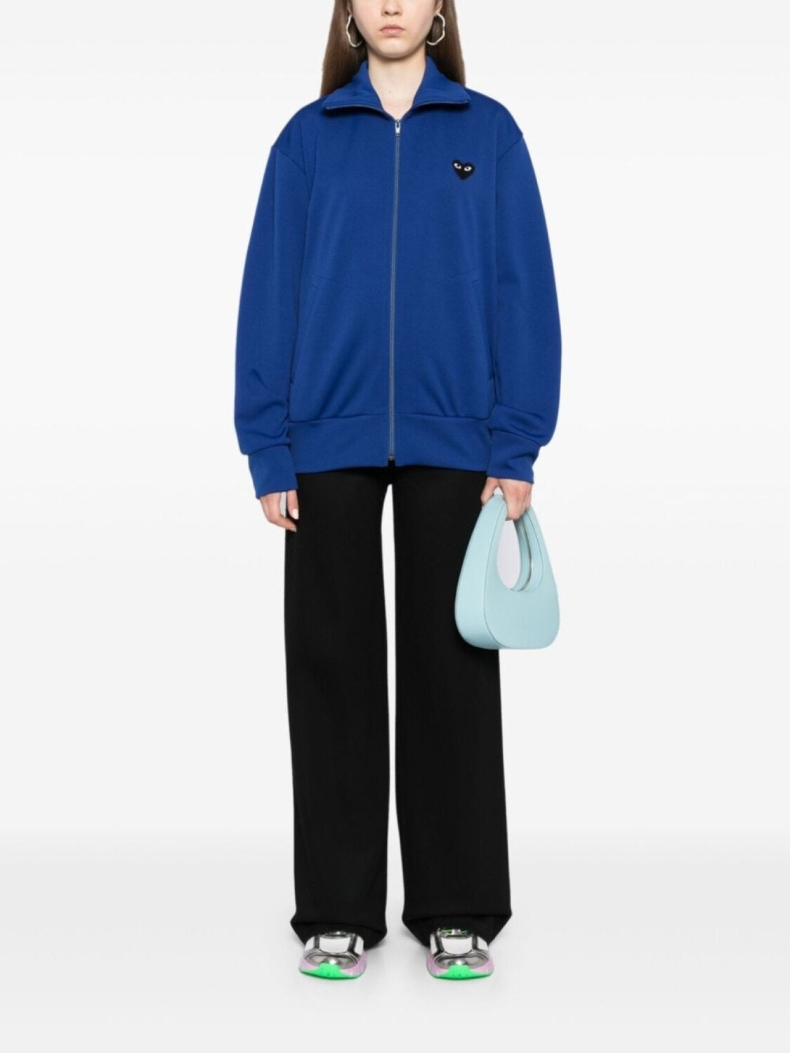 Comme Des Garçons Play трикотажная спортивная куртка с принтом в виде сердца, синий
Comme Des Garçons Play трикотажная спортивная куртка с принтом в виде сердца, синий