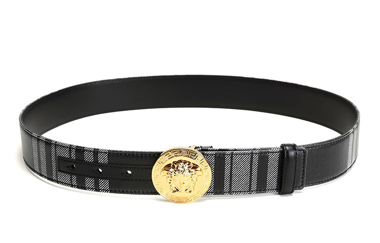 VERSACE Черная мужская полоска с пуговицей шириной 4 см
VERSACE Черная мужская полоска с пуговицей шириной 4 см