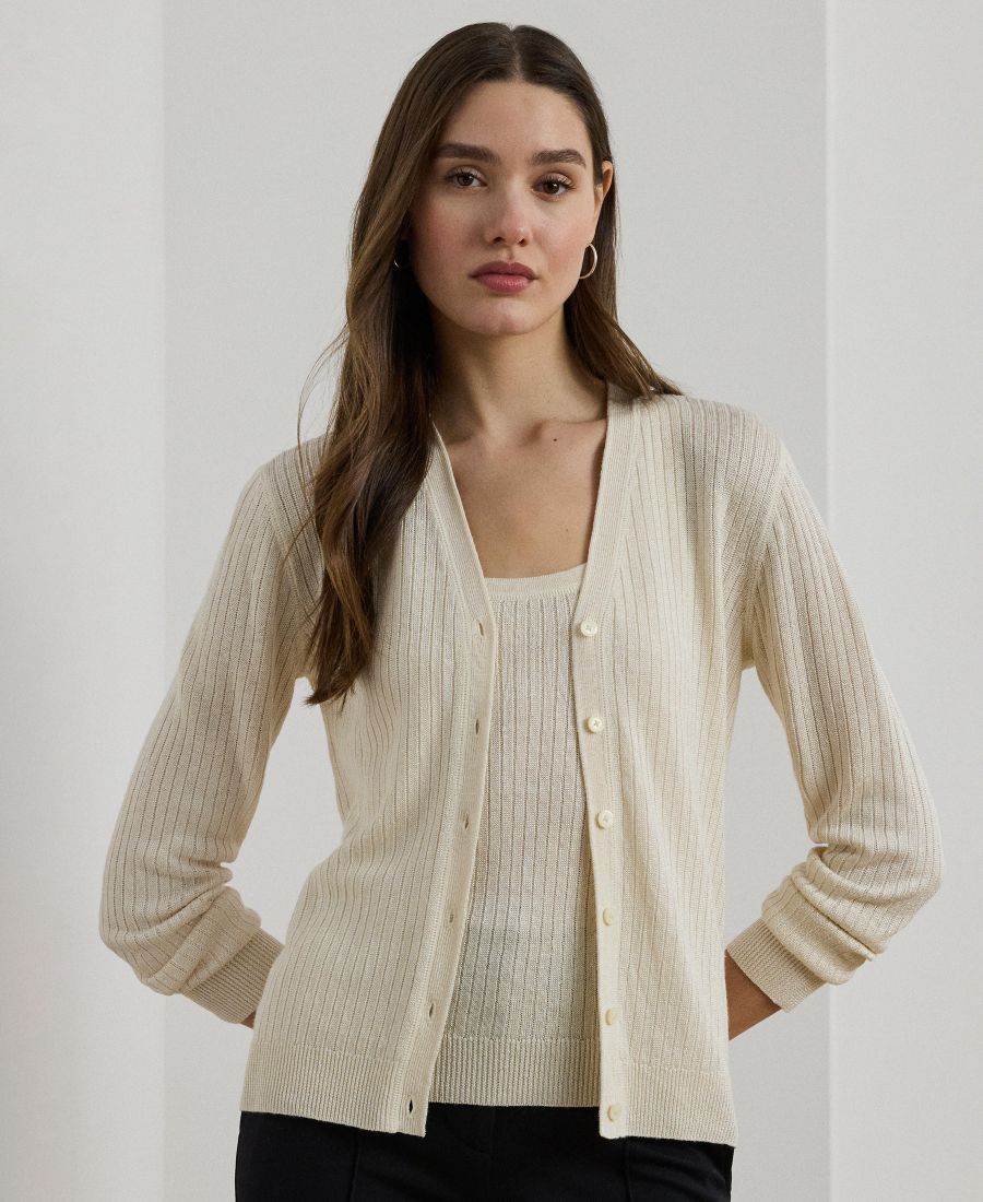 Женский кардиган с V-образным вырезом из льняной смеси в рубчик Lauren Ralph Lauren, Mascarpone Cream
Женский кардиган с V-образным вырезом из льняной смеси в рубчик Lauren Ralph Lauren, Mascarpone Cream