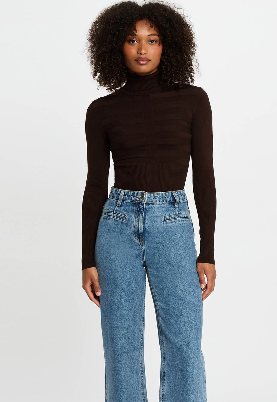 Джемпер Morgan Jumper, Marron Foncé/Dark Brown
Джемпер Morgan Jumper, Marron Foncé/Dark Brown