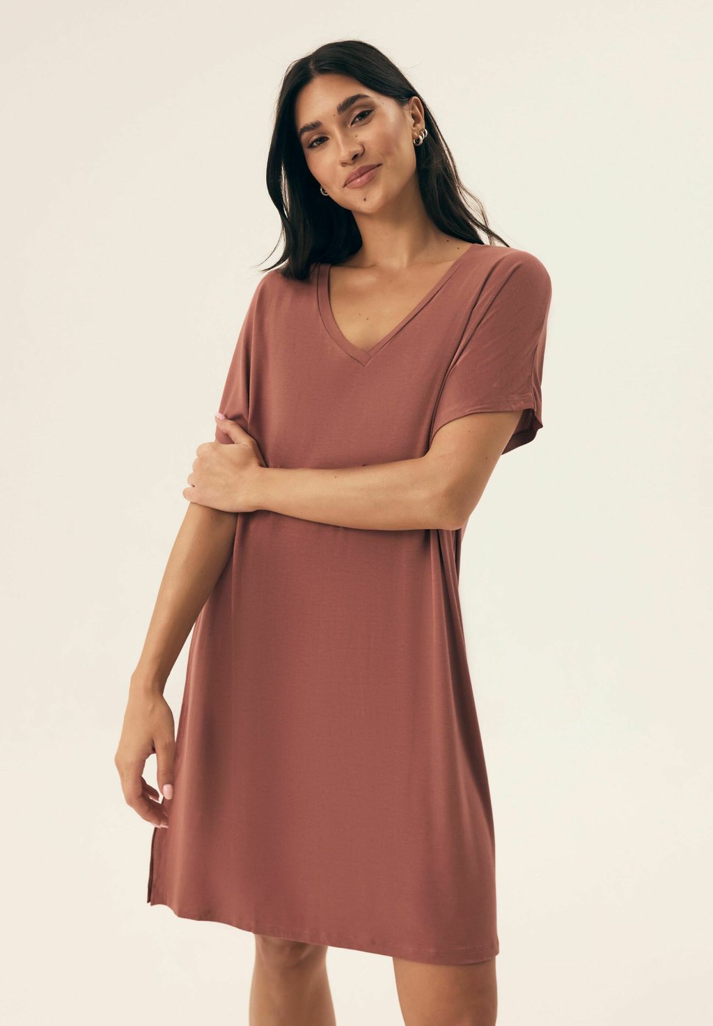 Ночная рубашка NOVES Henderson, коралловый
Ночная рубашка NOVES Henderson, коралловый