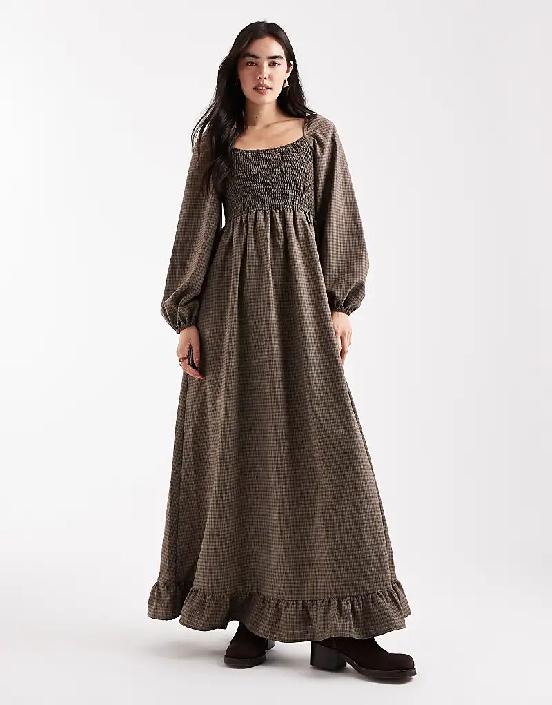 Платье макси с длинными рукавами и сборками от Daisy Street в сине-коричневую клетку
Платье макси с длинными рукавами и сборками от Daisy Street в сине-коричневую клетку