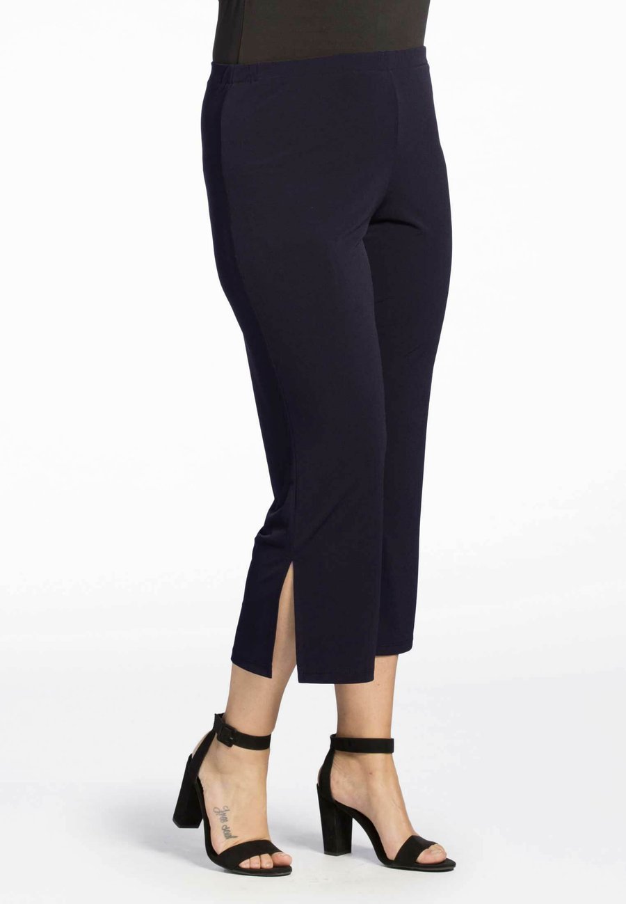 Брюки YOEK Trousers, Navy/Dark Blue
Брюки YOEK Trousers, Navy/Dark Blue