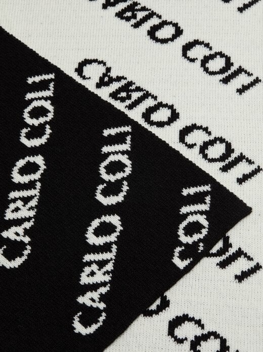 Вязаный шарф де вито Carlo Colucci, белый
Вязаный шарф де вито Carlo Colucci, белый