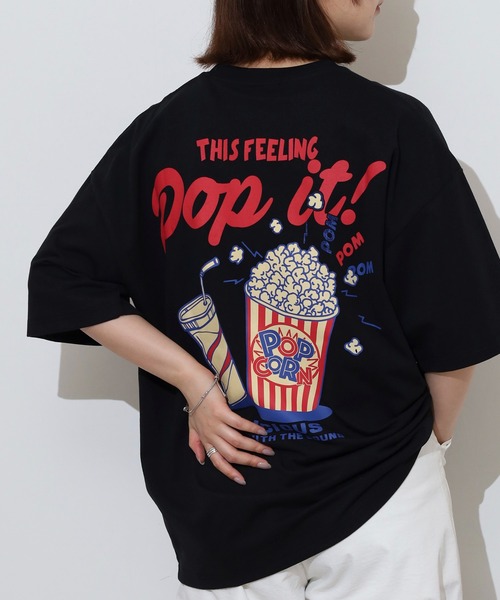 Футболка с короткими рукавами, свободного кроя, с вышивкой, принтом на спине и карманом, из плотной ткани FUNALIVE, черный
Футболка с короткими рукавами, свободного кроя, с вышивкой, принтом на спине и карманом, из плотной ткани FUNALIVE, черный