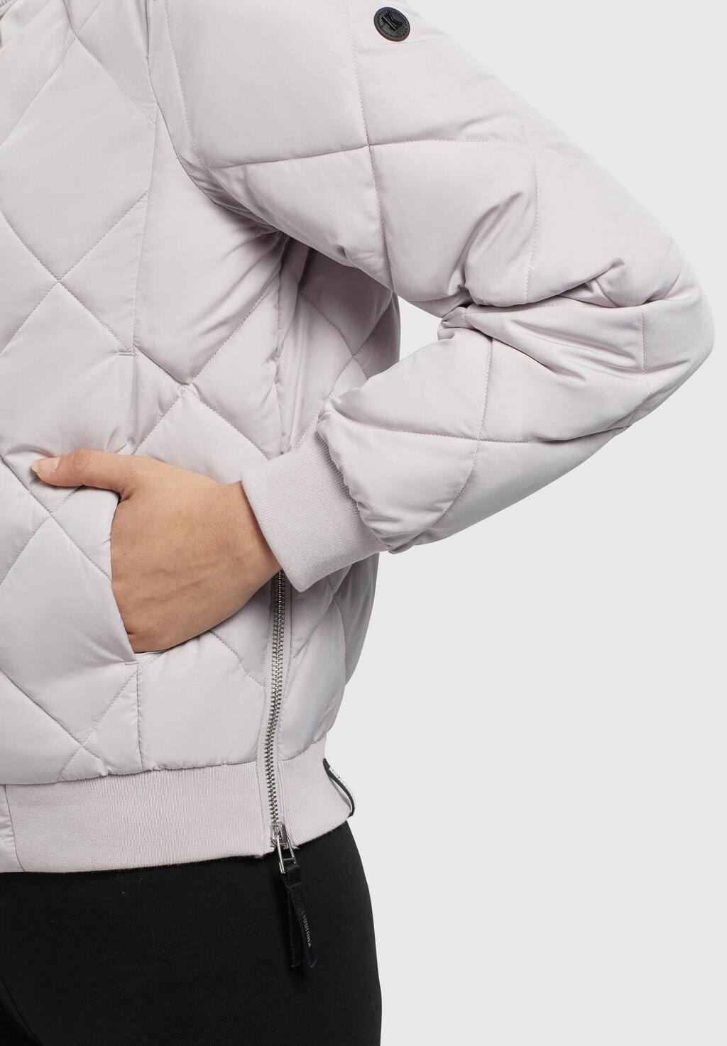 Куртка-бомбер LEONA2 khujo, сирень
Куртка-бомбер LEONA2 khujo, сирень