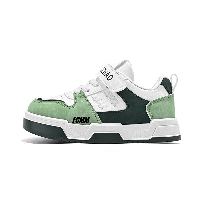 Детские кроссовки для бега FCMM, зеленый
Детские кроссовки для бега FCMM, зеленый
