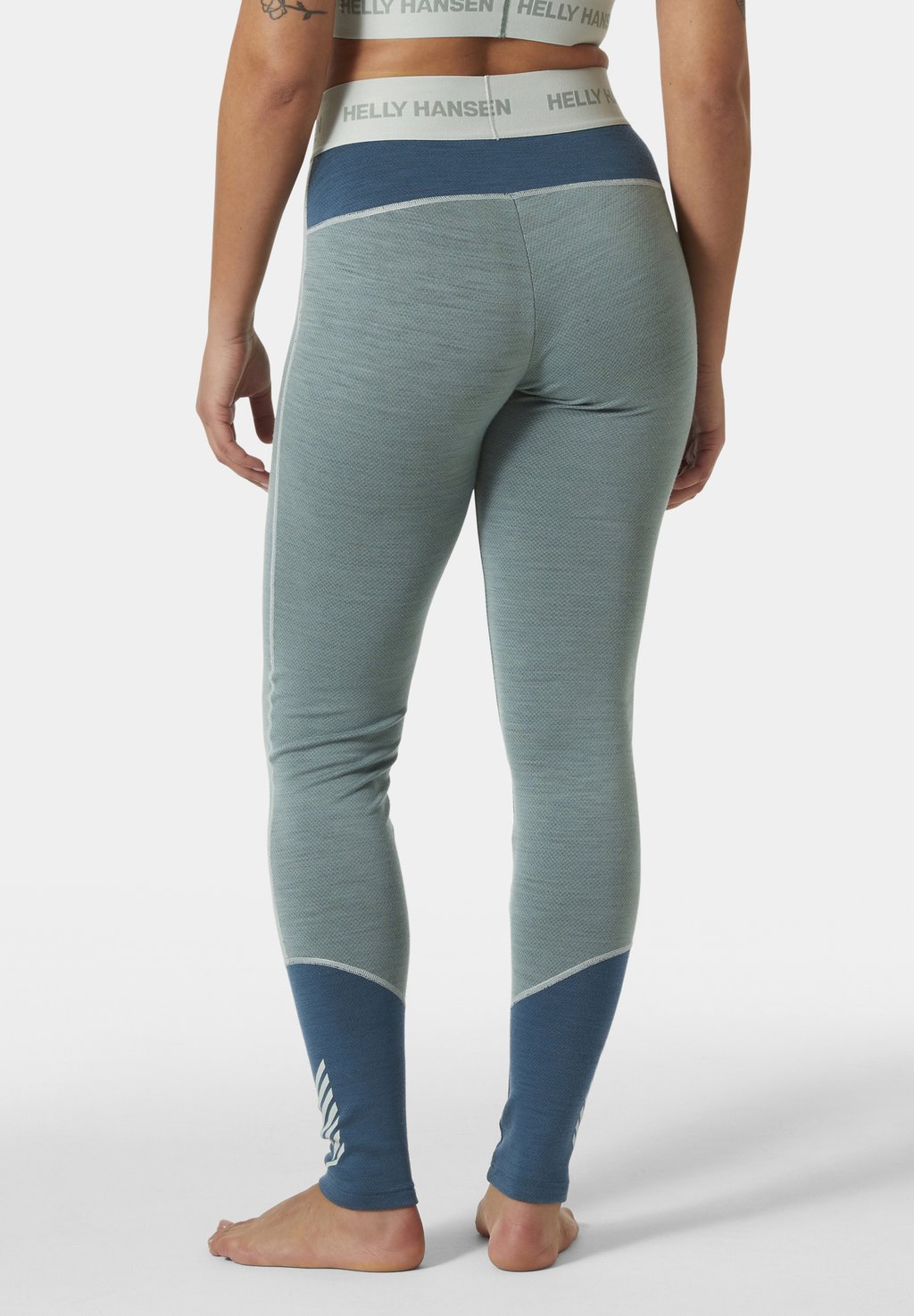 Базовый слой LIFA MIDWEIGHT Helly Hansen, светло-зеленый
Базовый слой LIFA MIDWEIGHT Helly Hansen, светло-зеленый